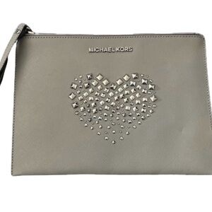 Michael Kors Giftables XL Zip Clutch Bag Saffiano Leather “Gray” Heart Studs
